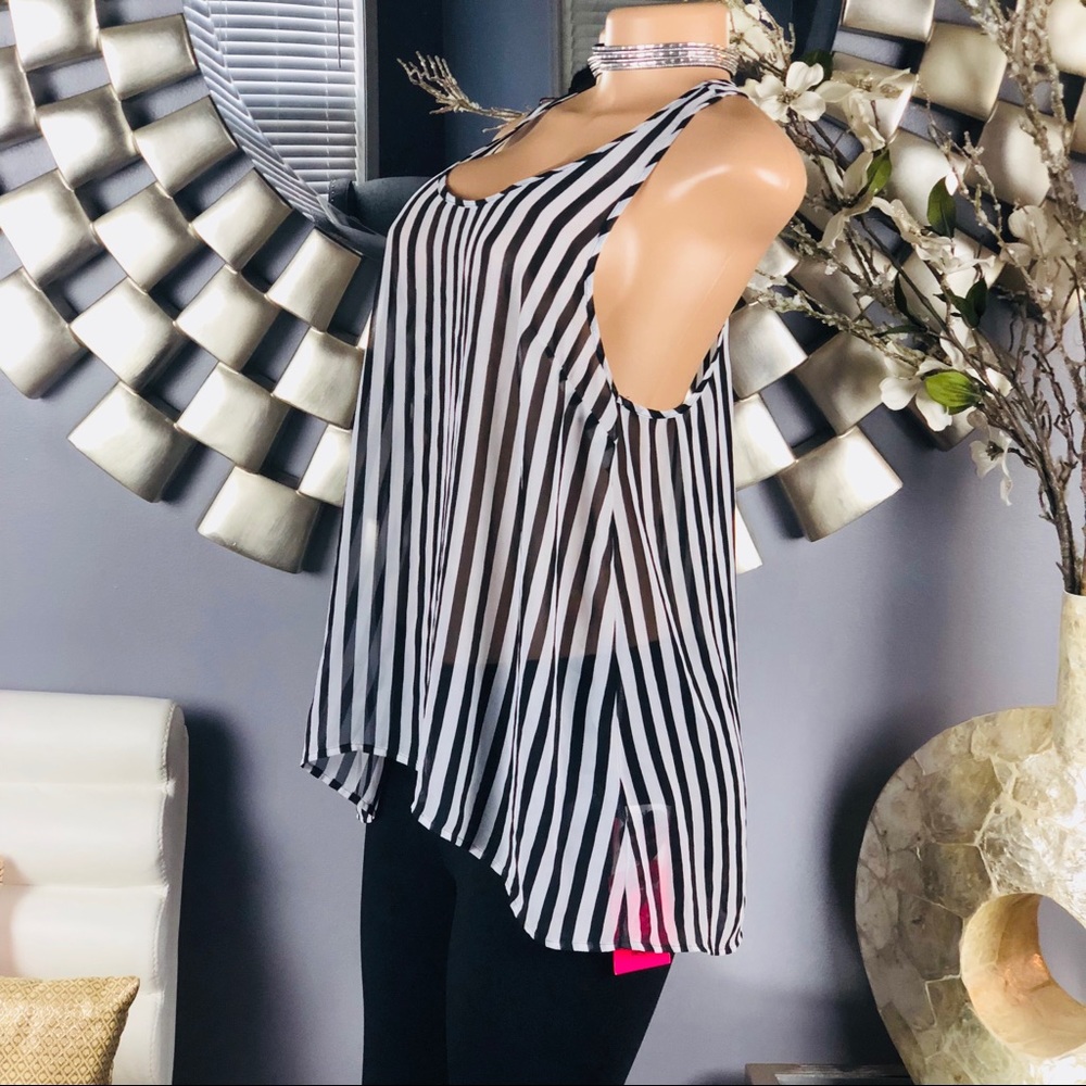 Sheer High Low Referee Racerback Tank - Picture 4 of 6